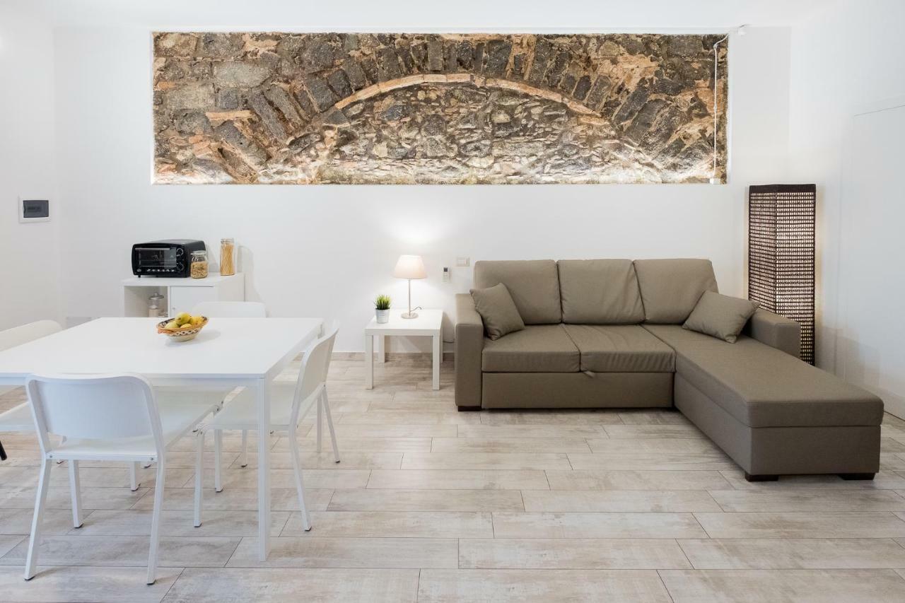 Apollo Home Catania Luaran gambar